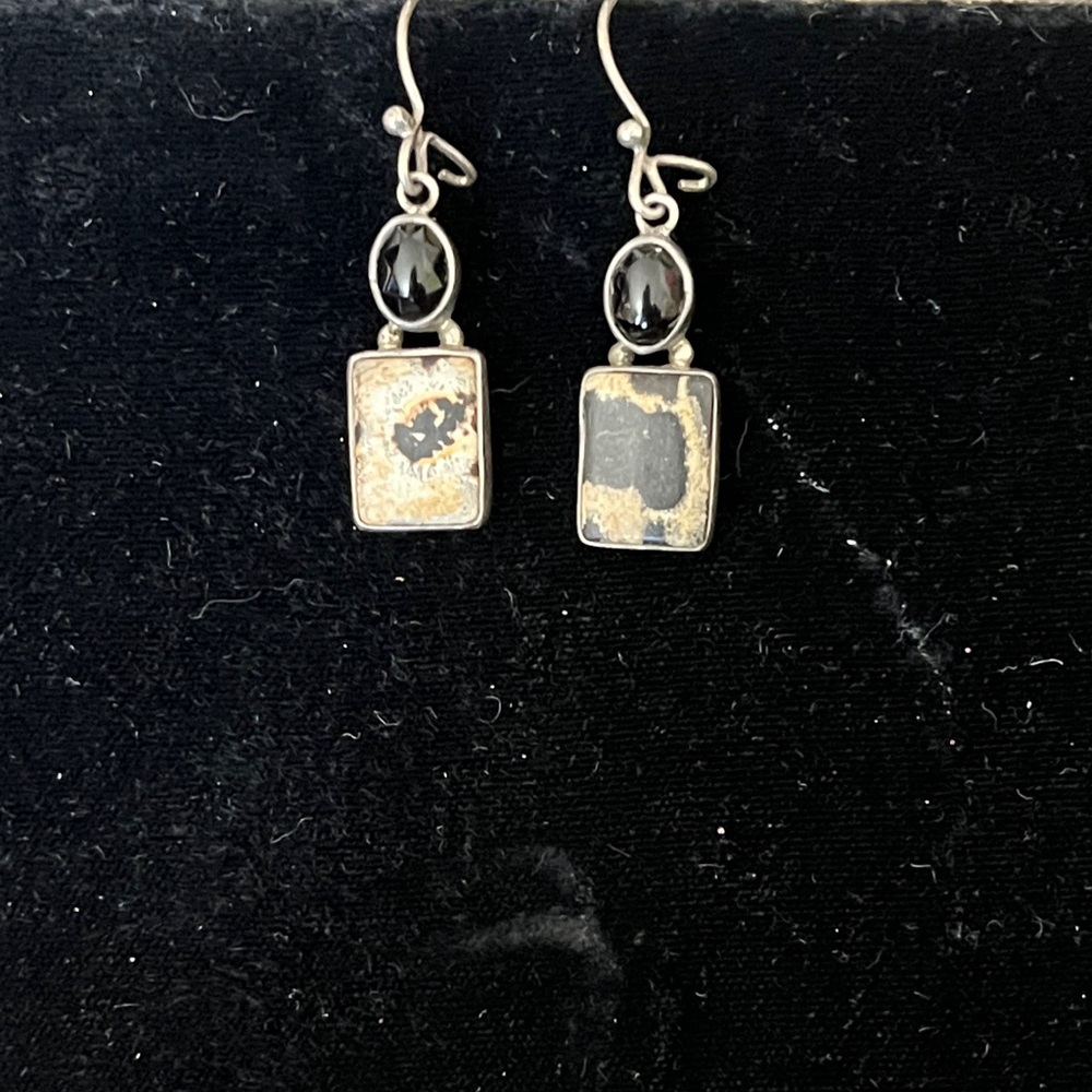 VTG Onyx & Honey Agate set in Sterling Earrings
